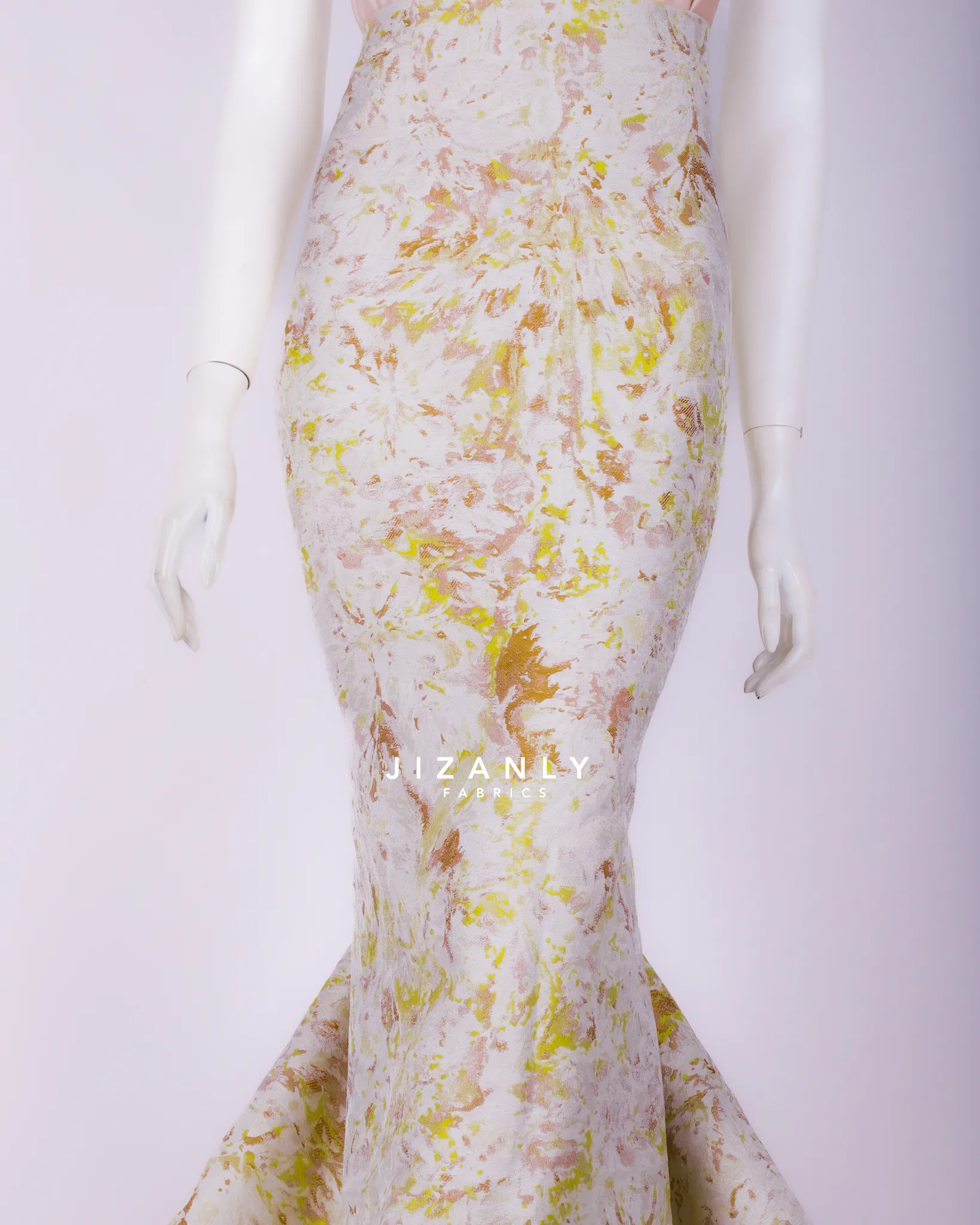 BROCADE YELLOW & CHAMPANGE - Image 3