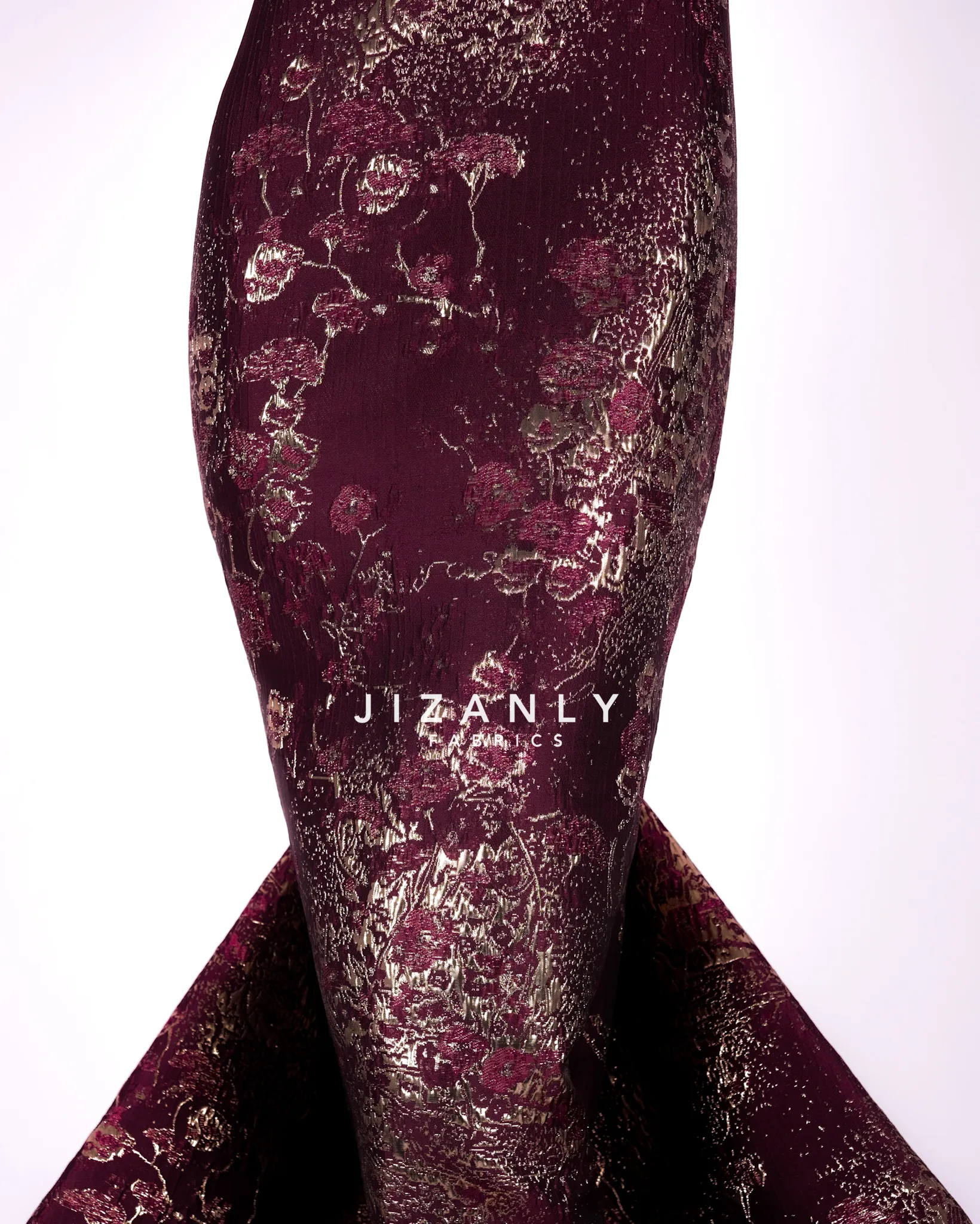 BROCADE LAMER ITALIAN BURGANDY GOLD - Image 3