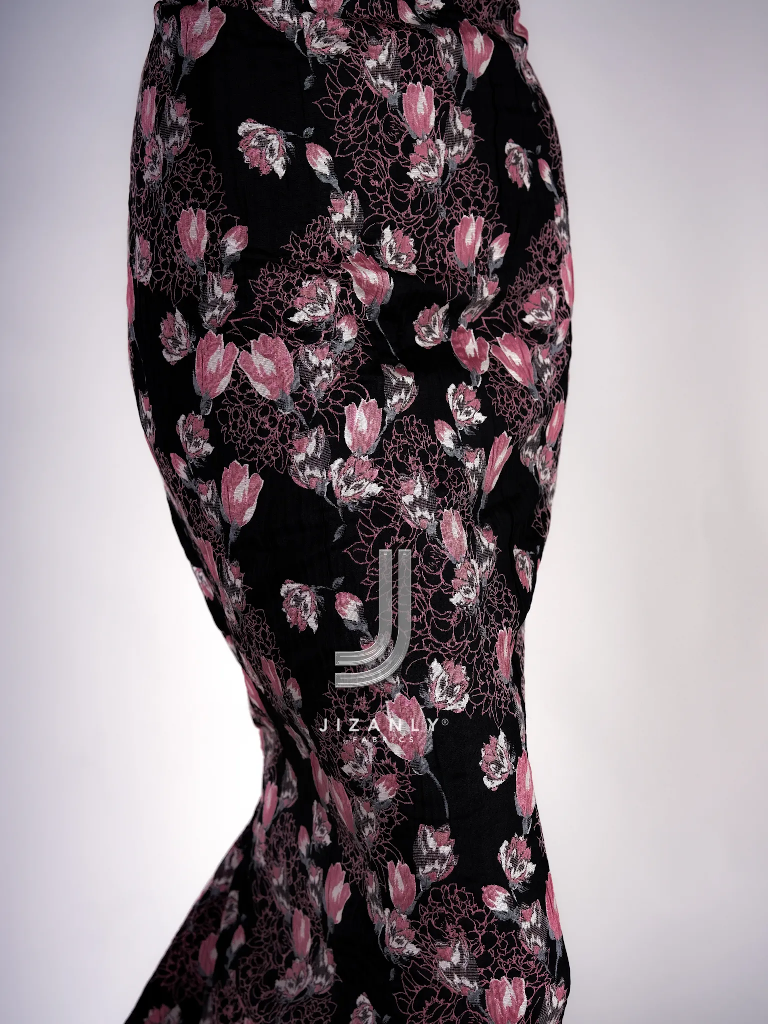 Brocade charcoal grey burgandy - Image 2